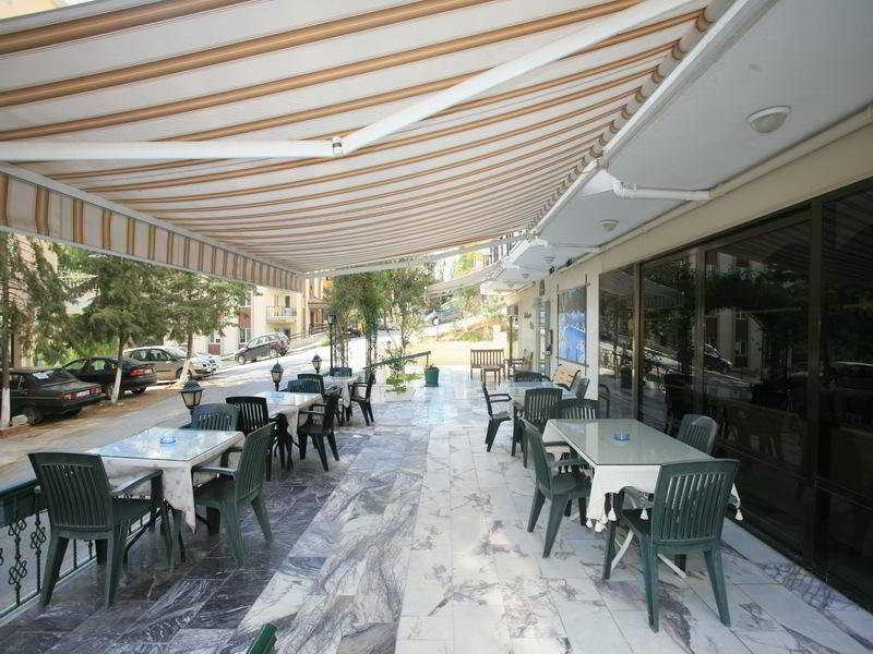Saturn Hotel Kusadası Esterno foto