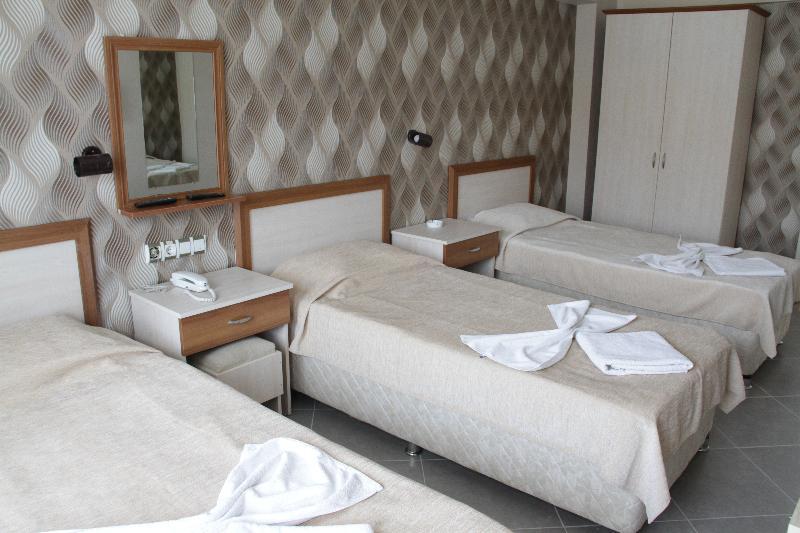Saturn Hotel Kusadası Esterno foto