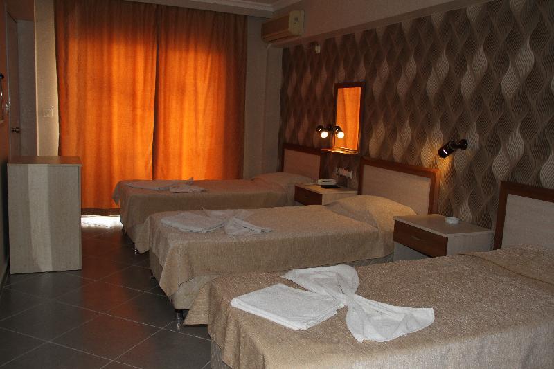 Saturn Hotel Kusadası Esterno foto