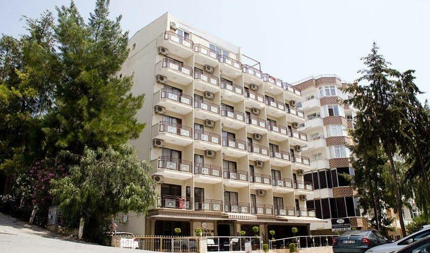 Saturn Hotel Kusadası Esterno foto